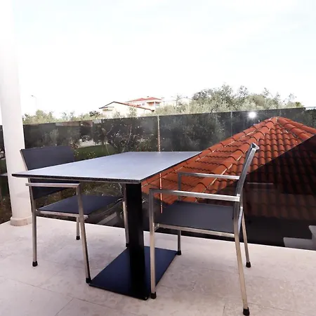 I&i شقة بوريتش